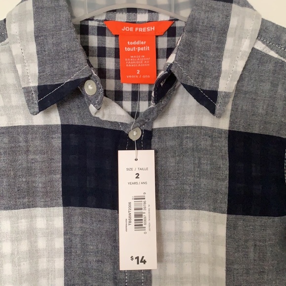 NWT. Joe Fresh Boys Short Sleeve Buttons Size 2T - Picture 3 of 3